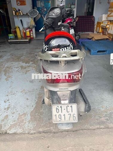 Honda Lead 2012 Bạc-Đen