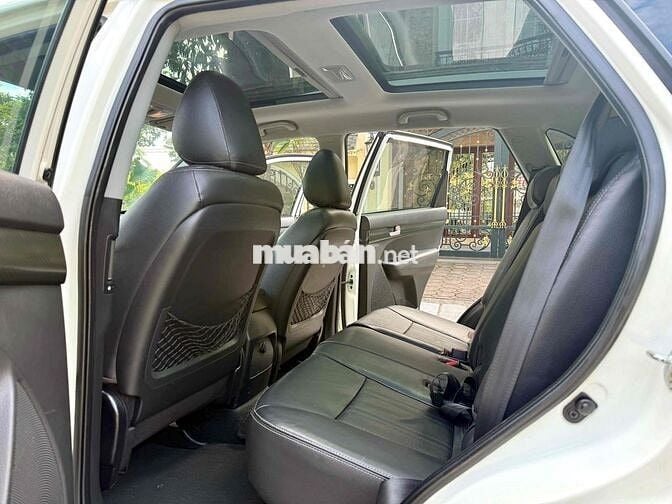 Kia Sorento 2014 GAT 2.4L 4WD - 110000 km