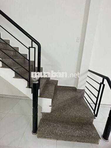 Cho thuê nhà nguyên căn Hiệp Bình . Liền kề Vạn Phúc.