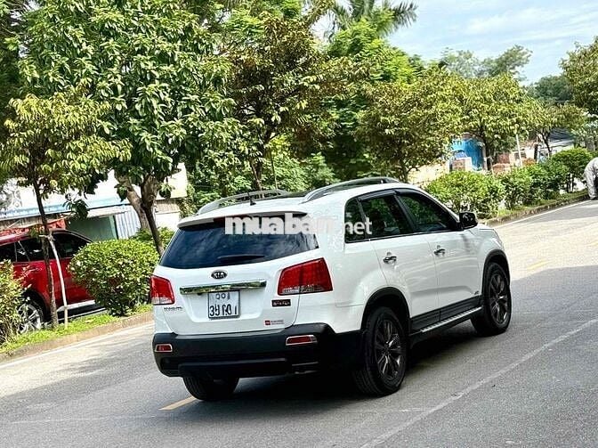 Kia Sorento 2014 GAT 2.4L 4WD - 110000 km