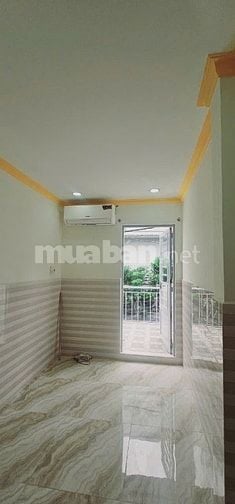 Nhà 1 Trệt 1 Lầu Lê Đại Hành Q11 – Sổ Hồng Mới 2025 – Giá Rẻ Chỉ 2.75 