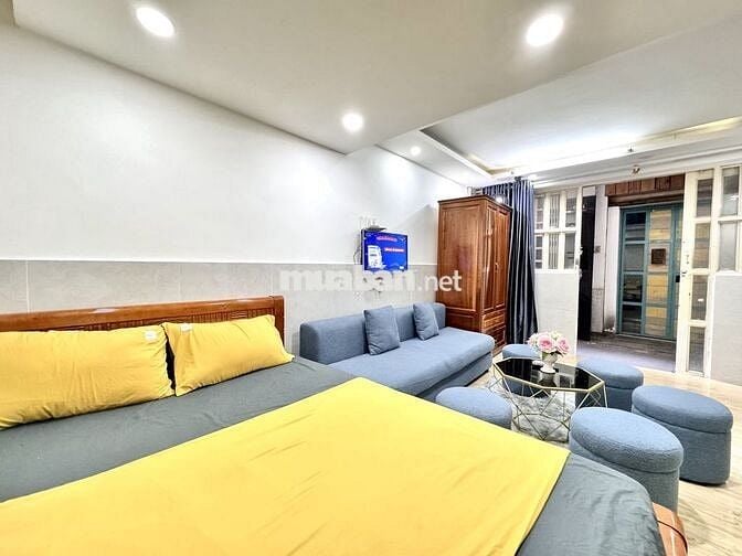 CHO THUÊ VĂN HỘ FULL NỘI THẤT NGAY BẾN THÀNH GIAO VỚI QUẬN 1.