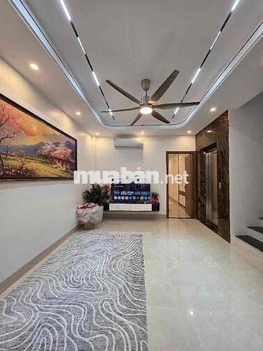 NHÀ 4 TẦNG LÔ GÓC – Ô TÔ VÀO NHÀ – THANG MÁY – 4 NGỦ TIỆN NGHI TẠI NG