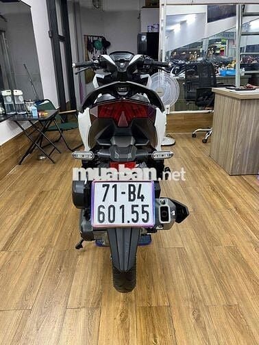 Cần bán xe Vario 125 2021 bst