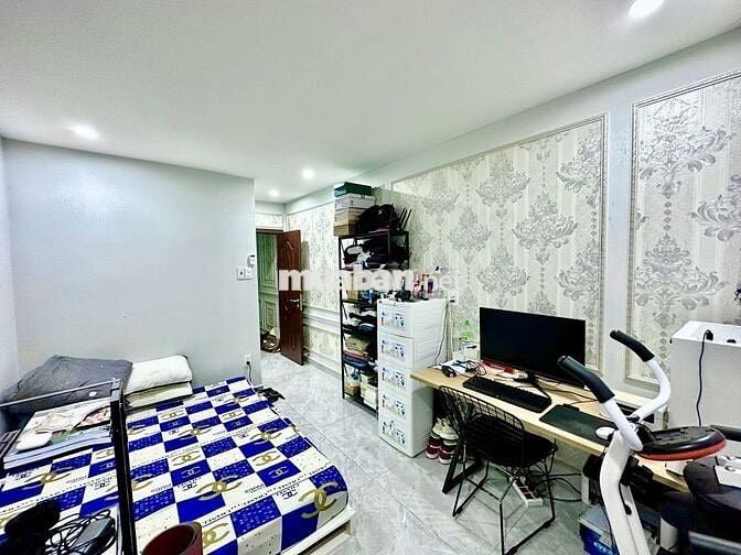 HIẾM_ NHÀ 1 XẸT_HXH_5 TẦNG_6PN_SHR_41M2_Giảm sâu còn 8ty6 Q10