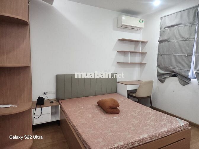 Cho thuê CC Iris Garden Mỹ Đình căn 2PN full nội thất