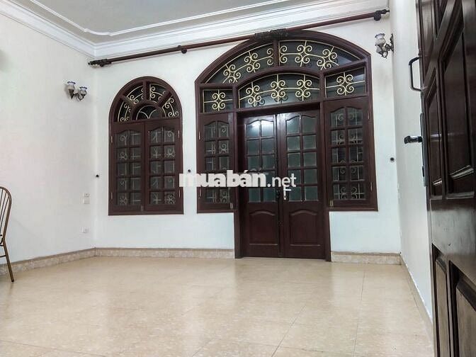 Nhà 60m2,ngã tư Khuất Duy Tiến-TDH, gần ga Metro,BigC,Vincom,Công viên