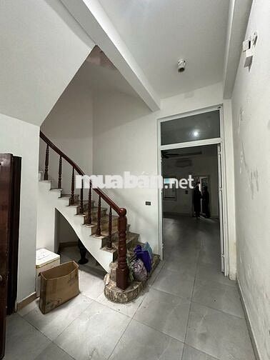 CHO THUÊ BIỆT THỰ NHÀ VƯỜN 4 TẦNG – ĐƯỜNG RỘNG 4 Ô TÔ TRÁNH – ĐẠI MỖ