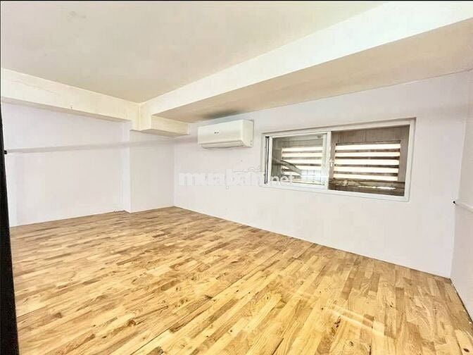 PHÒNG GÁC LỬNG THOÁNG MÁT NGAY LẠC LONG QUÂN GẦN ĐH VĂN HIẾN AN NINH