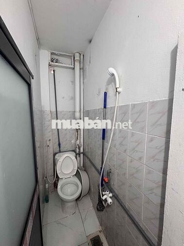 CẦN NHƯỢNG LẠI KIOT TRỌ TẠI CHỢ VIỆT LẬP AN BÌNH DĨ AN- Có thể dọn vào