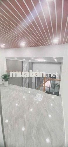 ban nha sổ hông riêng gia re quân 12