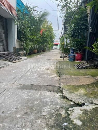 BÁN NHÀ ĐƯỜNG LÊ VĂN KHƯƠNG GẦN BIA TIGER QUẬN 12