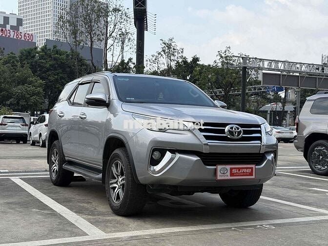 Toyota Fortuner 2019 - Máy Xăng - 1 Cầu - Tại Hãng