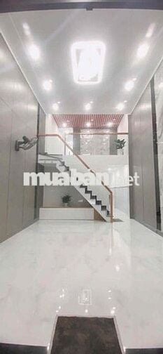 ban nha sổ hông riêng gia re quân 12