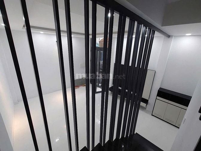 BÁN NHÀ HẺM ĐƯỜNG NGUYỄN TRI PHƯƠNG F4 QUẬN 10