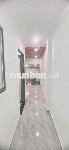 ban nha sổ hông riêng gia re quân 12