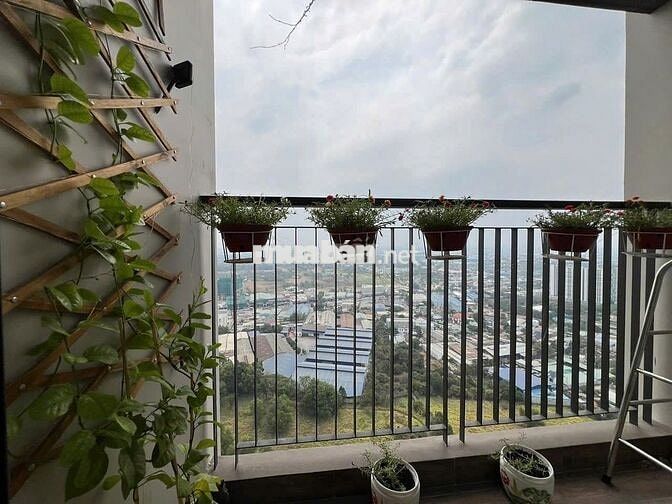 căn hộ 2pn có sẵn nội thất cho thuê 7tr5, ở gần chợ Lái THiêu, ql13