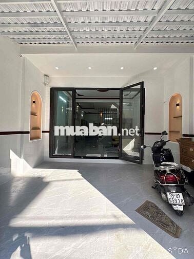 Nhà sổ hồng riêng 81m2, 3PN 2WC ngay vòng xoay An Lạc Tp.HCM