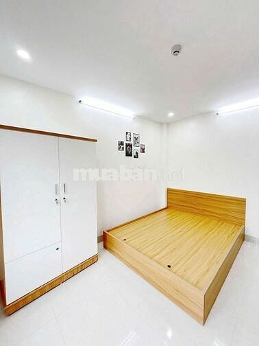 Bóc tem CCMN 25m2 Full đồ. Ban công thoáng tại Lạc Long Quân