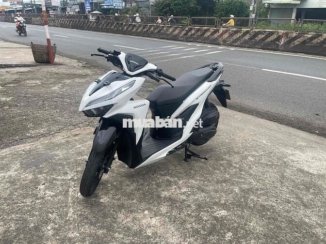 bán Vario 2022. chính chủ. tra gop