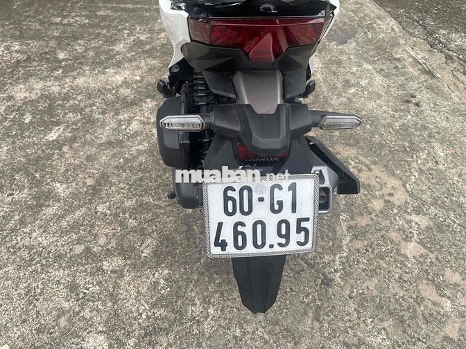 bán Vario 2022. chính chủ. tra gop