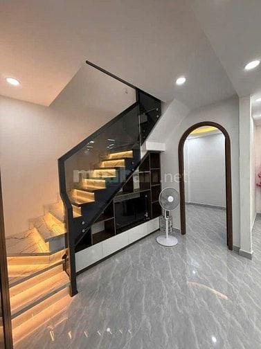 Siêu Phẩm Mini Âu Cơ Tân Bình – 3PN, Sân Thượng, Giá Chỉ 4.75 Tỷ