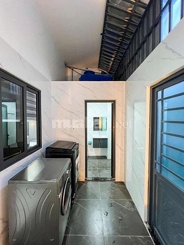 Bán Nhà Phố Hiện Đại 3 Tầng - Trung Tâm Thủ Dầu Một - Giá Cực Tốt