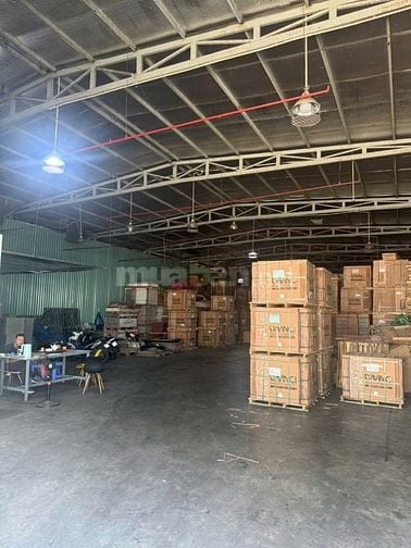 Cho thuê 2 kho ,DT:  840m² và 900m²,  MT QL1A, Bình Tân, PCCC tự động 