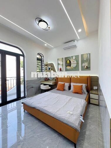 NHÀ PHỐ BCONS 4 LẦU SÁT METRO, THANH TOÁN 2 TỶ NHẬN NHÀ, SỔ SẴN