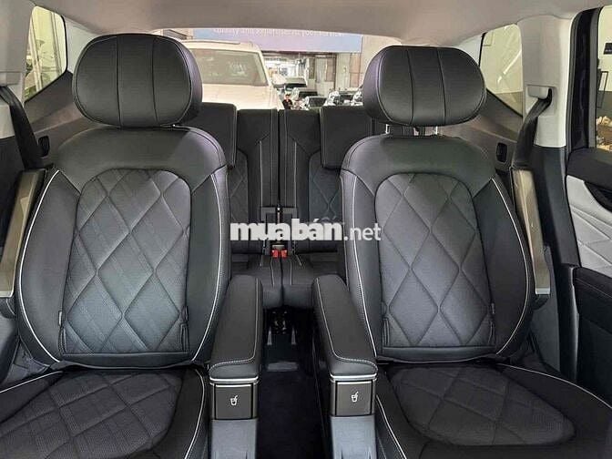 Volkswagen Teramont President Đen