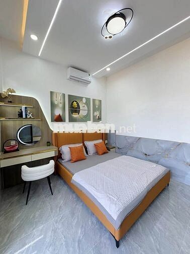 NHÀ PHỐ BCONS 4 LẦU SÁT METRO, THANH TOÁN 2 TỶ NHẬN NHÀ, SỔ SẴN