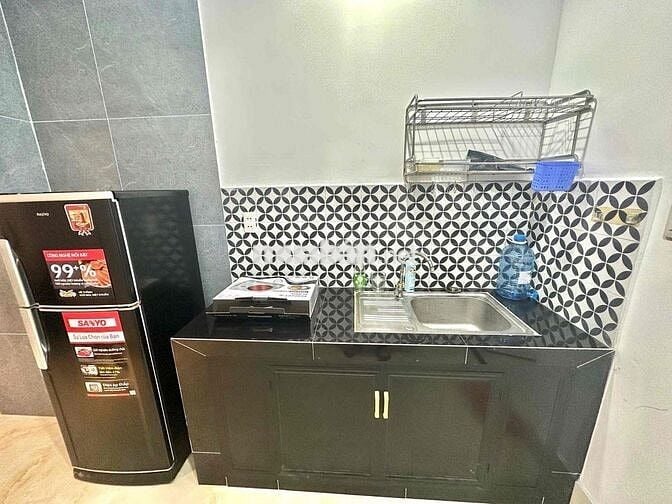 CĂN HỘ ĐẦY ĐỦ NỘI THẤT NGAY TRUNG TÂM