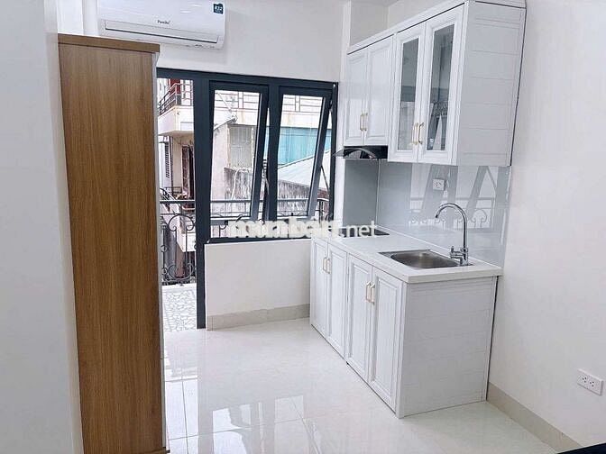 Bóc tem CCMN 25m2 Full đồ. Ban công thoáng tại Lạc Long Quân