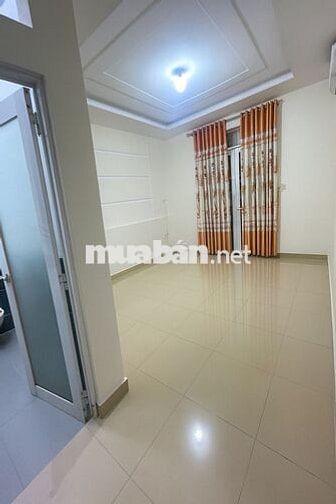 Cho thuê phòng có ban công ở được 3 người ngay Quốc lộ 13 - Hiệp Bình
