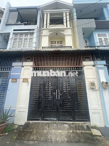 Cho thuê phòng có ban công ở được 3 người ngay Quốc lộ 13 - Hiệp Bình