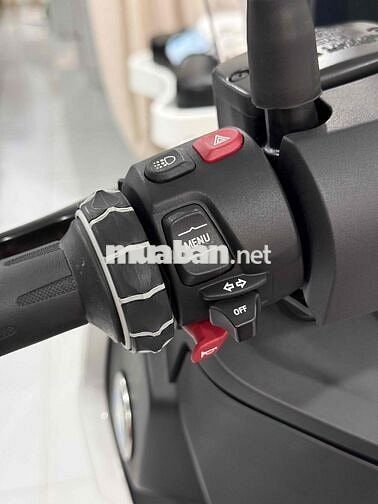 BMW C400X – ĐỜI CUỐI 2022 LƯỚT 1.700 KM