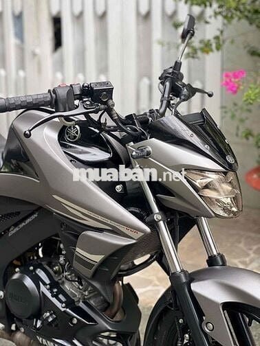 Yamaha V-ixion 155 Xám 24000 km