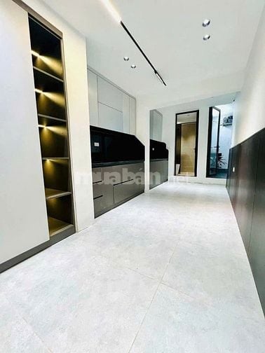 Bán căn hộ tập thể Vạn Bảo, Linh Lang, Đào Tấn 