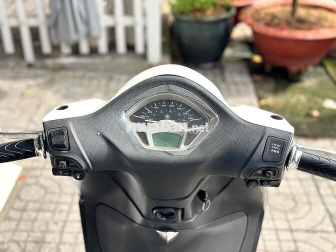 📣 Piaggio Liberty S 125cc thắng ABS đời cao Trắng