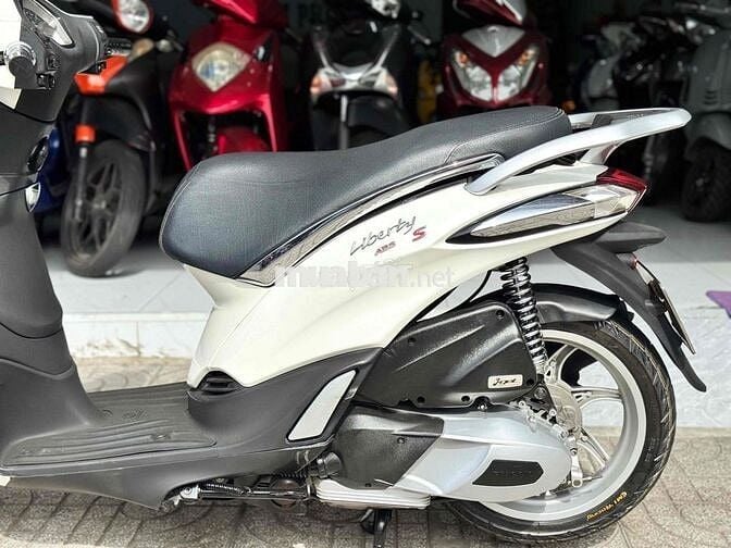 📣 Piaggio Liberty S 125cc thắng ABS đời cao Trắng