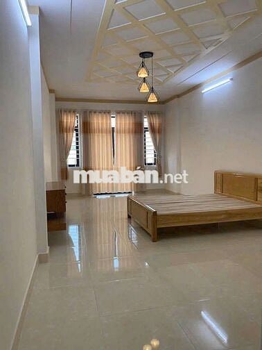 Cho thuê nhà 1 Trệt 2 Lầu gần Trung tâm y tế Dĩ An