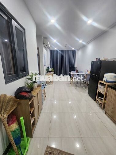 Cho Thuê Căn 2PN Bcons Plaza Cạnh làng Đại Học 6,5tr/tháng Có Máy Lạnh