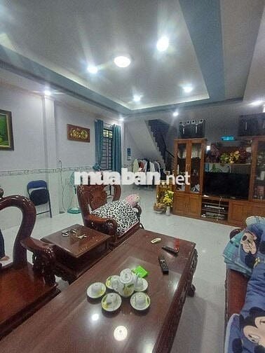 Cần bán  nhà 74m2, 3pn, đường Huỳnh Tấn Phát, Nhà Bè, chỉ 5,5 tỷ.