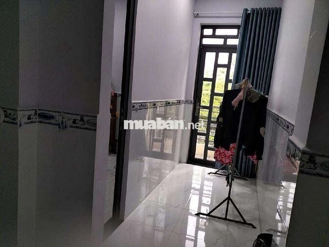 Cần bán  nhà 74m2, 3pn, đường Huỳnh Tấn Phát, Nhà Bè, chỉ 5,5 tỷ.