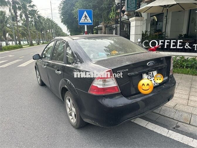 Bán xe Ford Focus 2011, MT 1.8, còn tốt