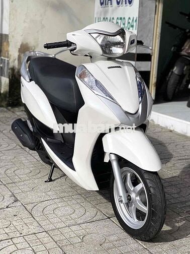 📣 Honda Lead Fi 125cc đời cuối Trắng Ngọc-Trinh Zi