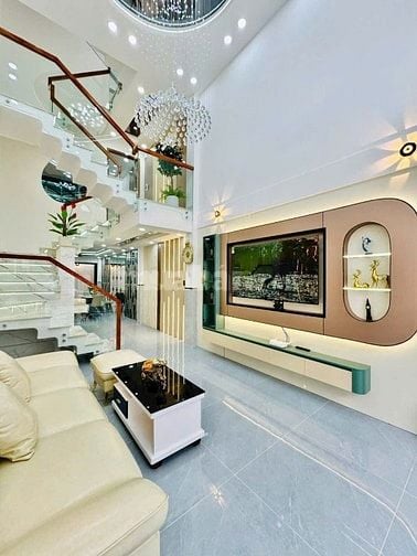 Siêu vị trí! Bán nhà đường Tú Xương, trung tâm Quận 3