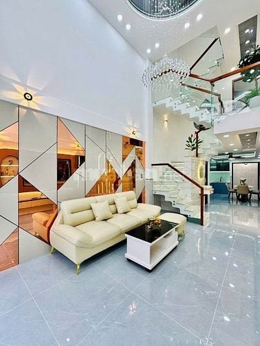 Siêu vị trí! Bán nhà đường Tú Xương, trung tâm Quận 3