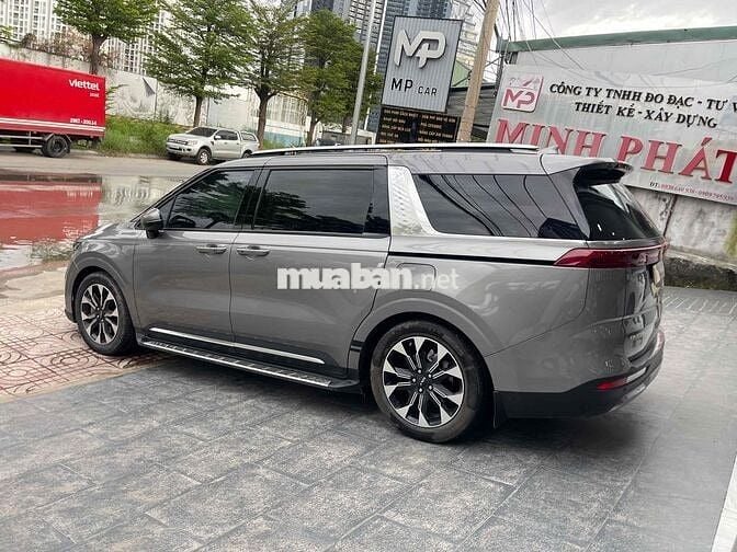 Kia Carnival 2023 Signature 2.2D - 690000 km