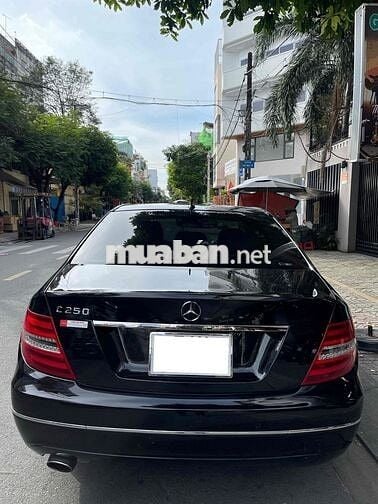 Mercedes Benz C Class 2014 C250 - 80000 km